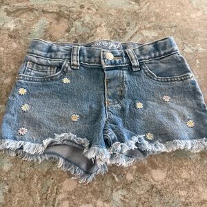 Cat & Jack Embroidered Floral Shorts 4T